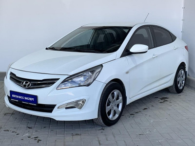 Hyundai Solaris 2016