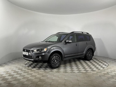 Mitsubishi Outlander 2011