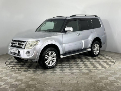 Mitsubishi Pajero 2011