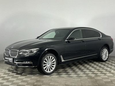BMW 7 серии 2017