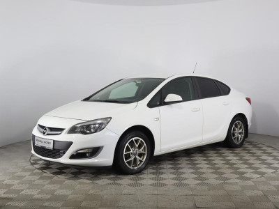 Opel Astra 2013