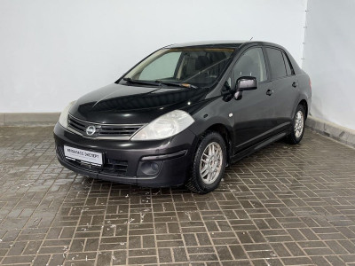 Nissan Tiida 2011