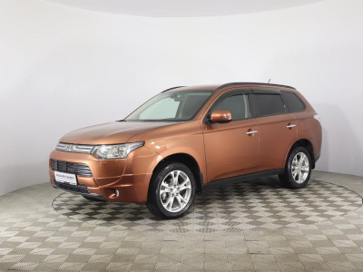 Mitsubishi Outlander 2012