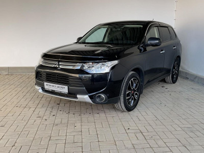 Mitsubishi Outlander 2014